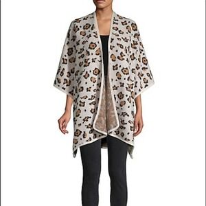 Marcus Adler Oversized Leopard Cheetah Cardigan Poncho‎ Cream Brown One Size